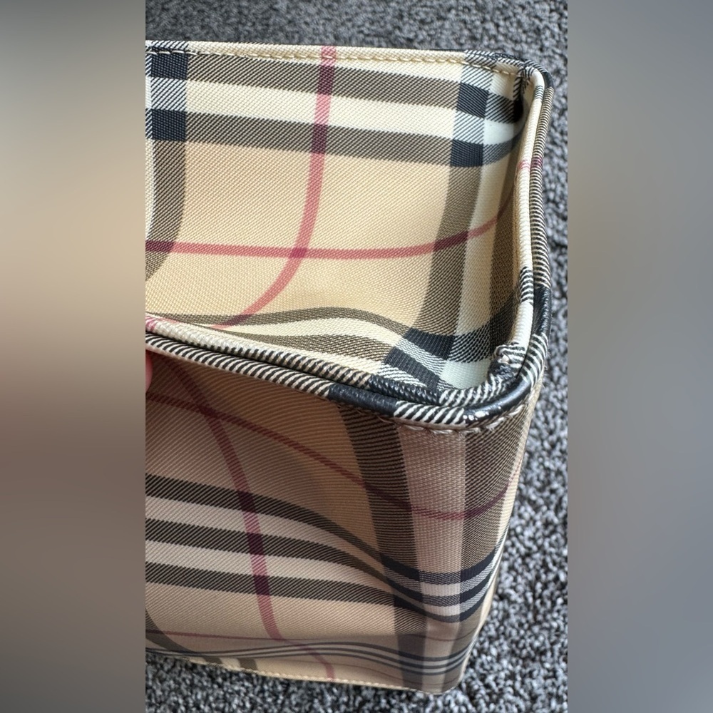 Burberry vintage small tote - Picture 12 of 14